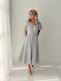 Zoe And Claire - Sweet Sonata Midi Dress