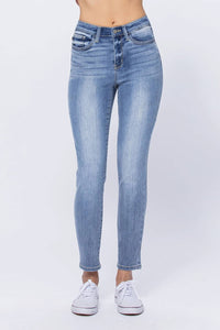 Judy Blue - Classic Relaxed Fit Jeans