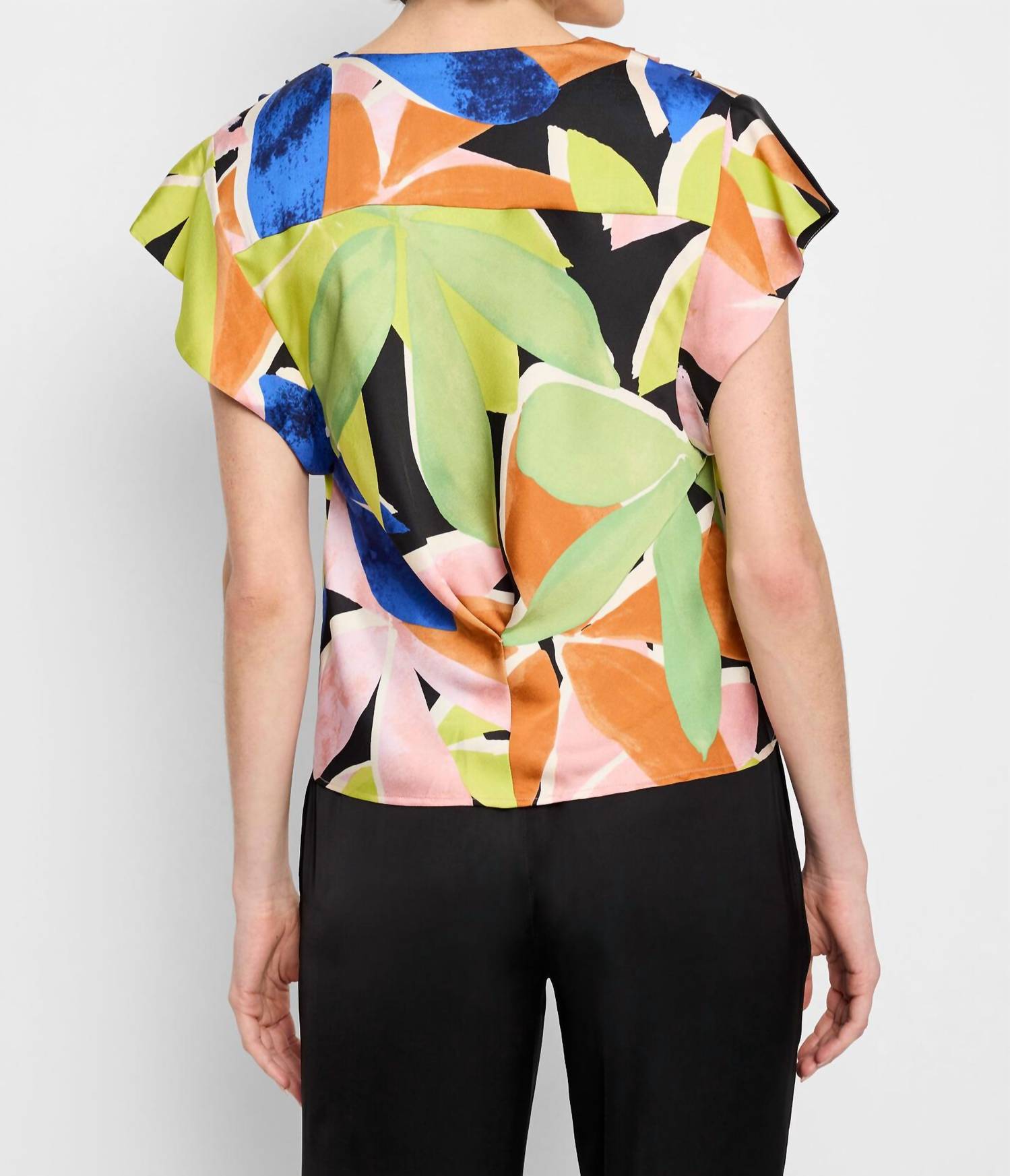 Nic + Zoe - Mega Blooms Flutter Woven Top