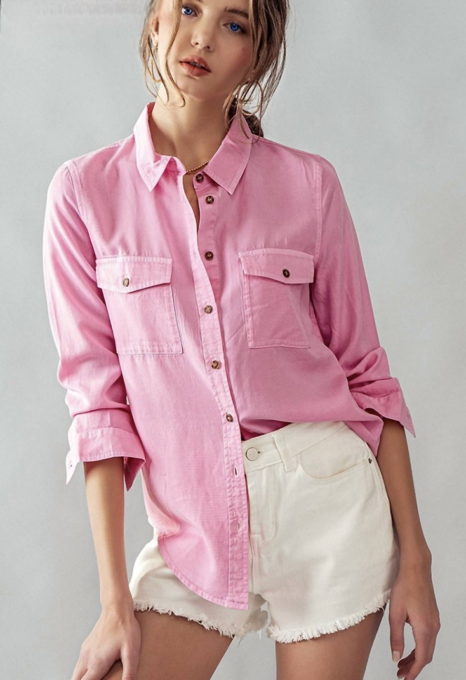 Trend:Notes - Women's Chambray Button Down Shirt