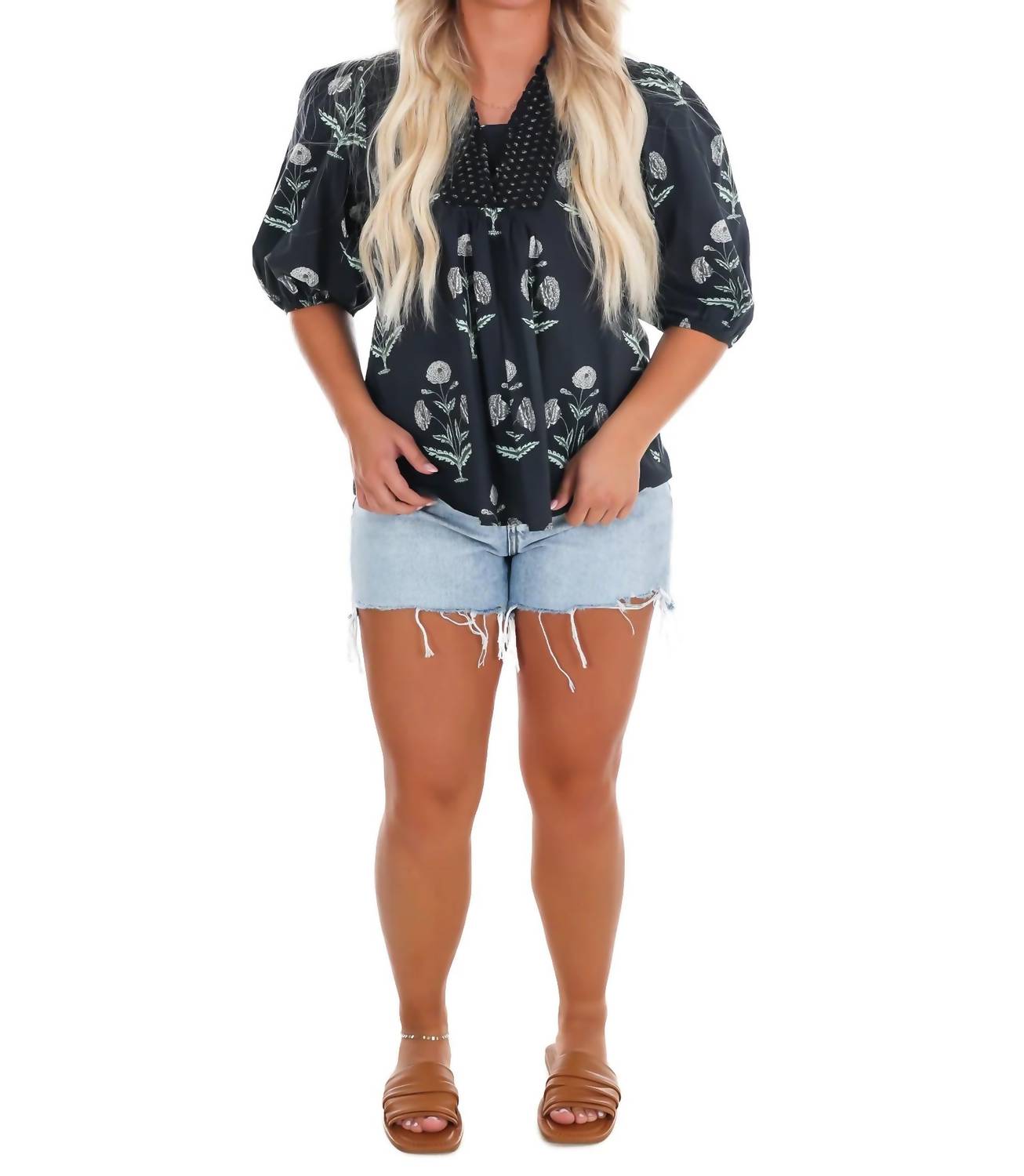 She + Sky - Women's Garden Whimsy Print Top