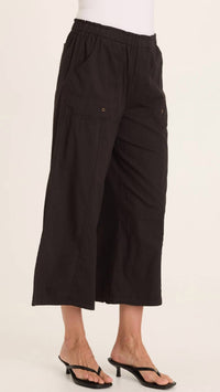Wearables - Women's Got Fried Poplin Gaucho Crop Pants