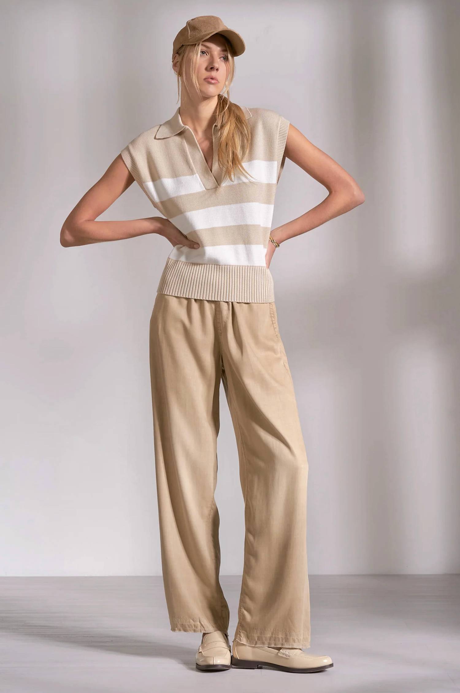 Elan - Kim Sleeveless Striped Sweater