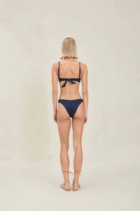 Devon Windsor - Gene Bottom