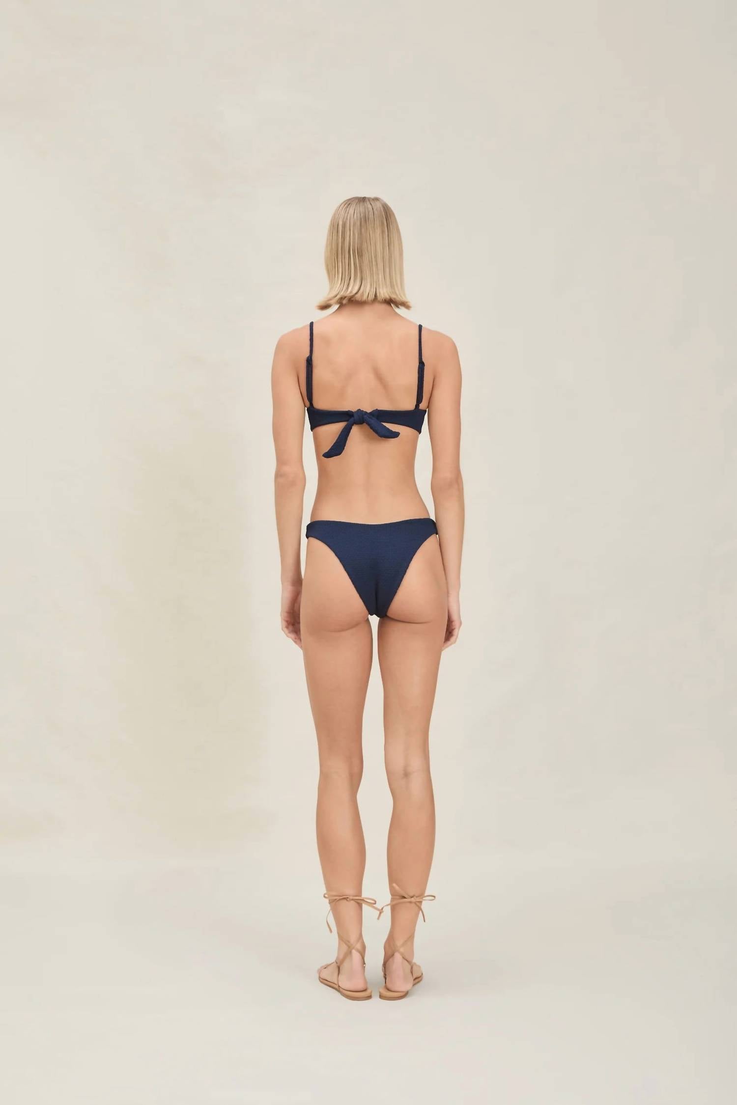 Devon Windsor - Gene Bottom