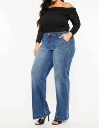 Kancan - High Rise Keagan Curvy Jeans