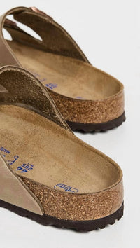 Birkenstock - Women's Arizona Sandal