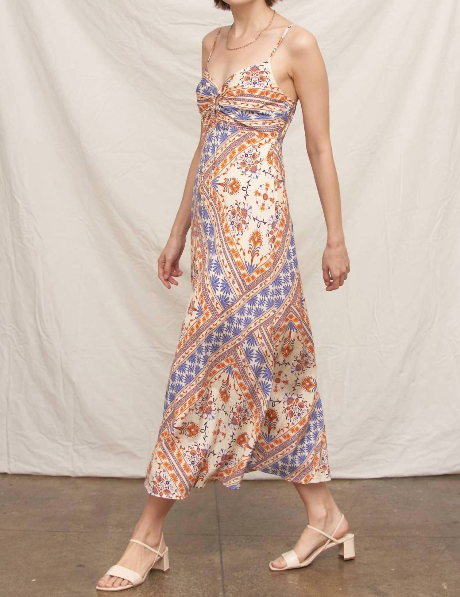 En Creme - Sleeveless Paisley Print Midi Slip Dress