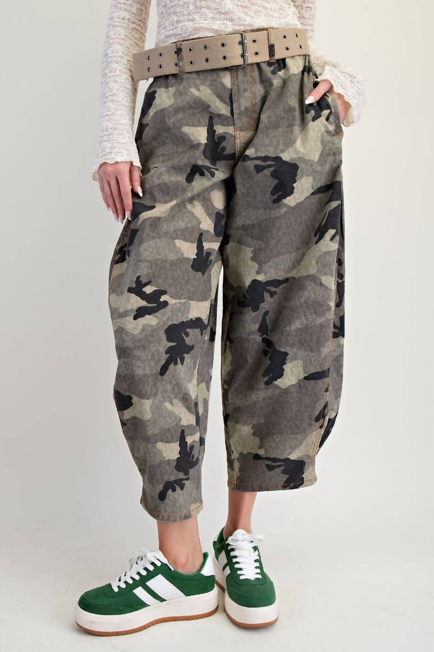 Easel - Washed Camo Twill Barrel Pants