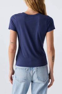 Amo - Women's Delightful Tee