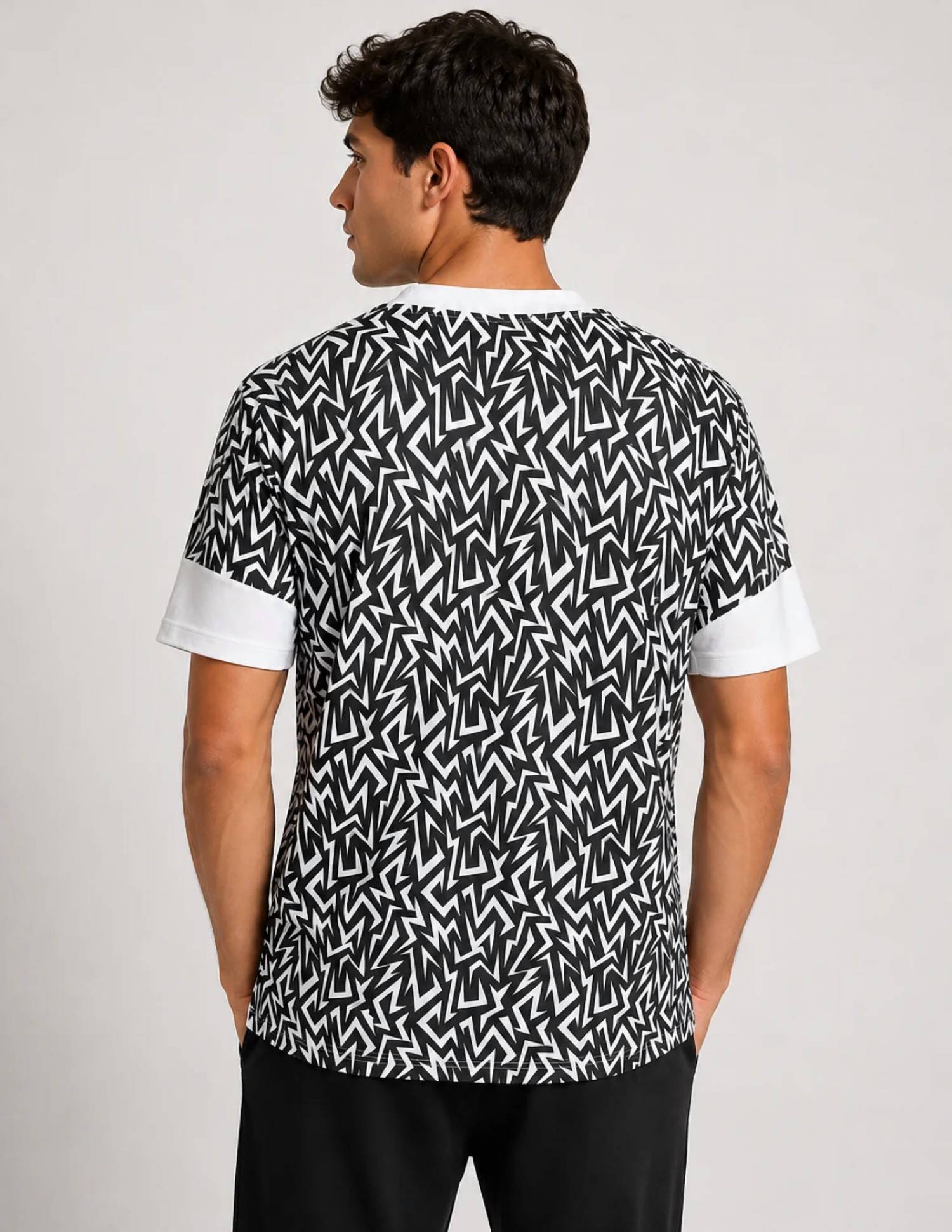 Emporio Armani - Ea7 Zig Zag T-shirt