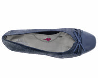 Ros Hommerson Women's Tawnie Leather Slip On Casual Shoe in navy - women's heels - view 5