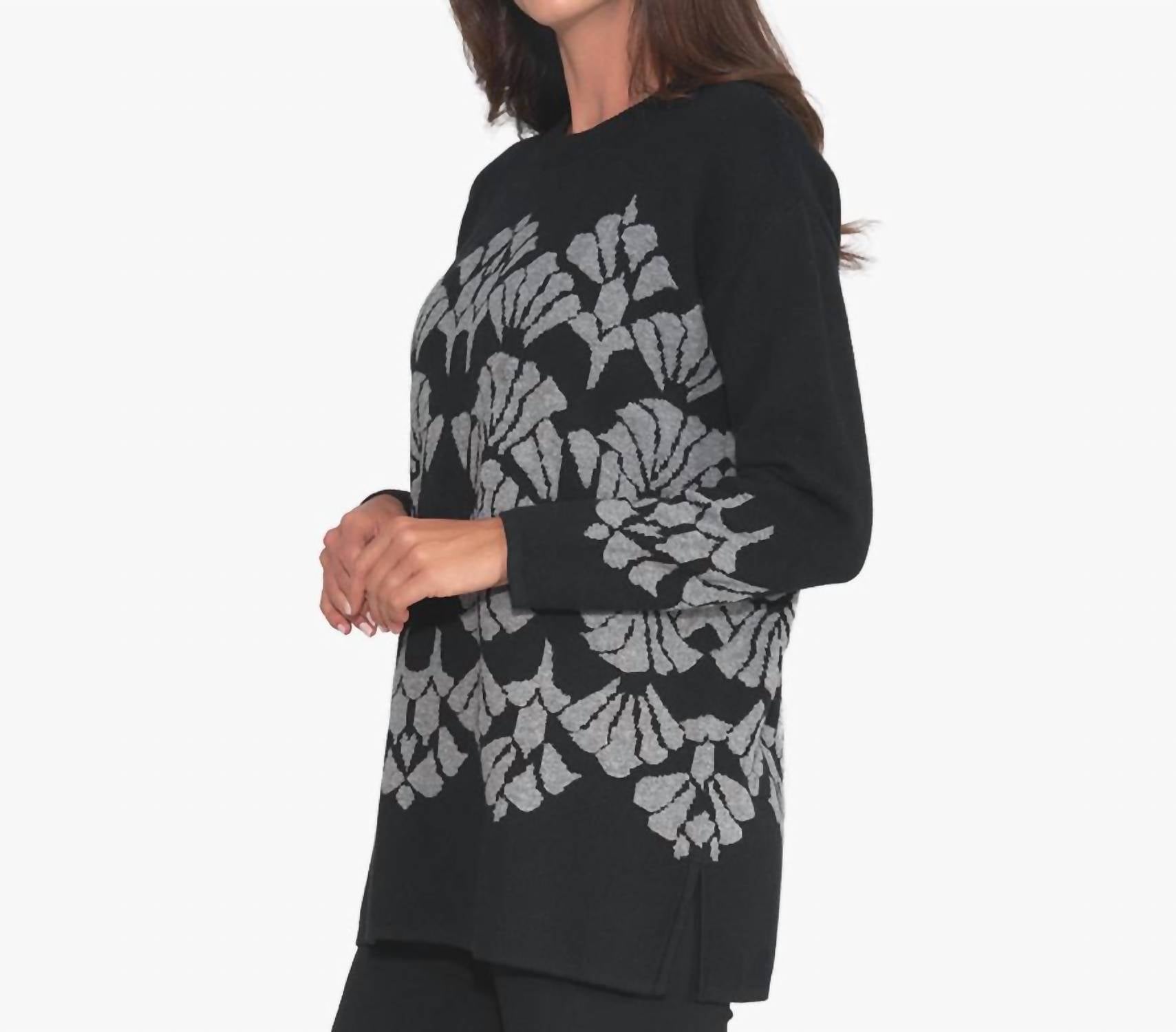Stella Carakasi - Eye Candy Sweater