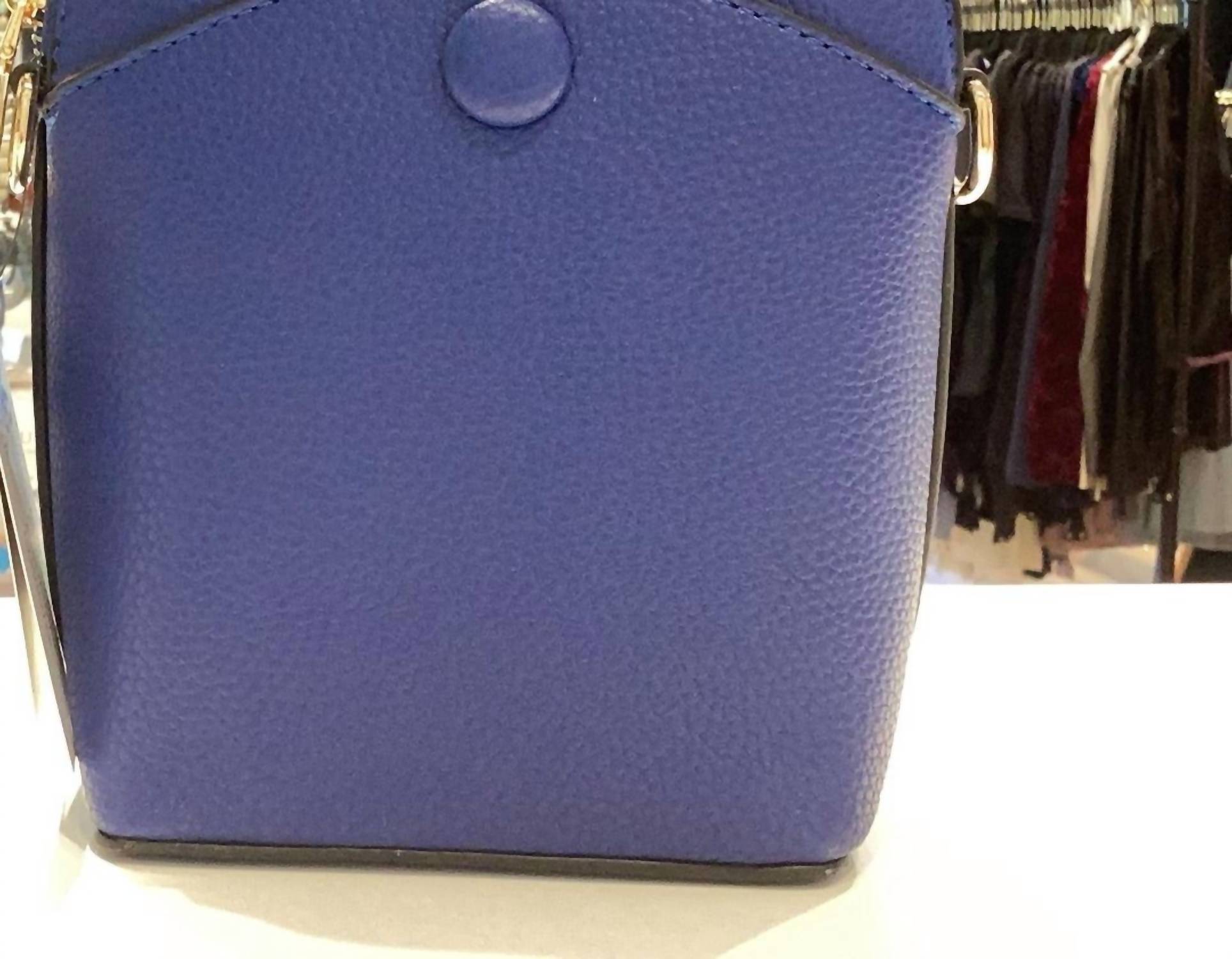 Queens Designs - Small Cross Body Bag