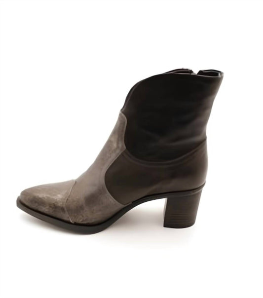 TWIST COMBO HEELED BOOTS