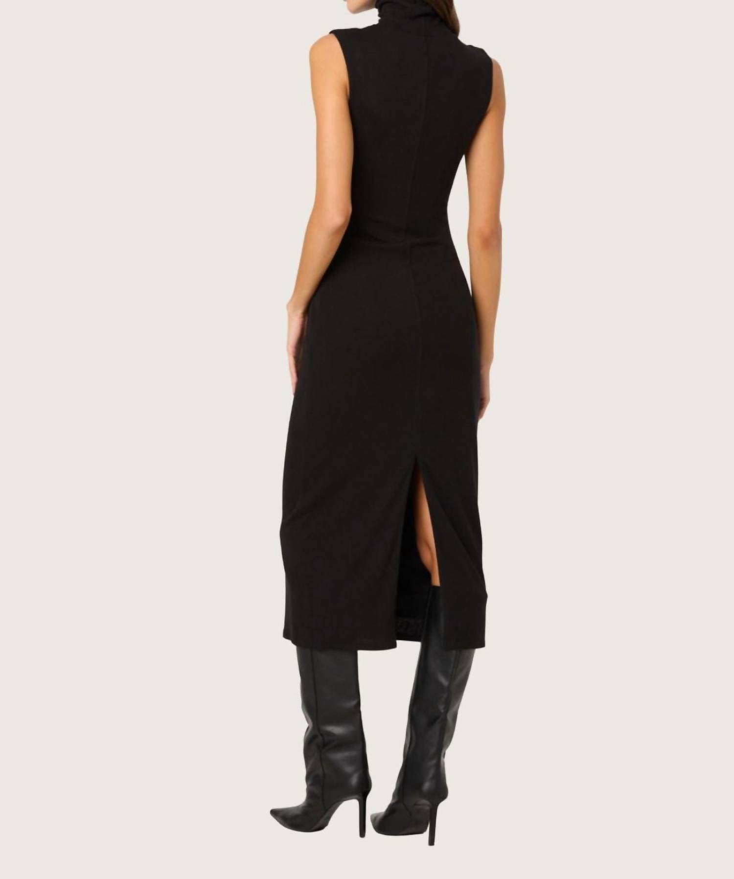 Astr - Riana Dress