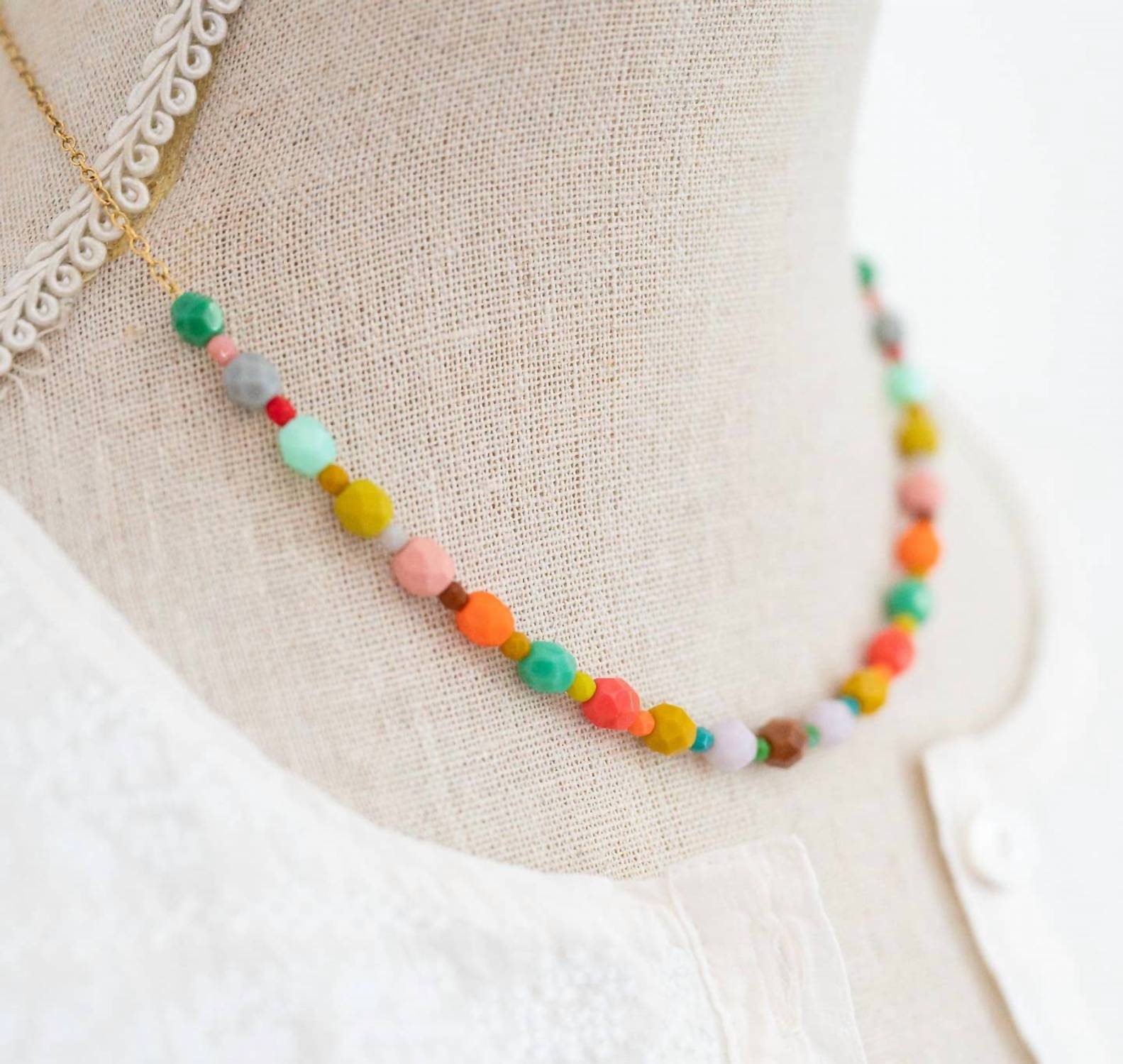 Sa Collective - Women's Colorful Beaded Statement Necklace