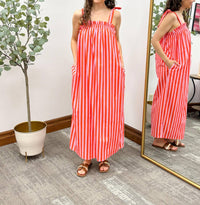 Wishlist - Stripe Tie Strap Maxi Dress