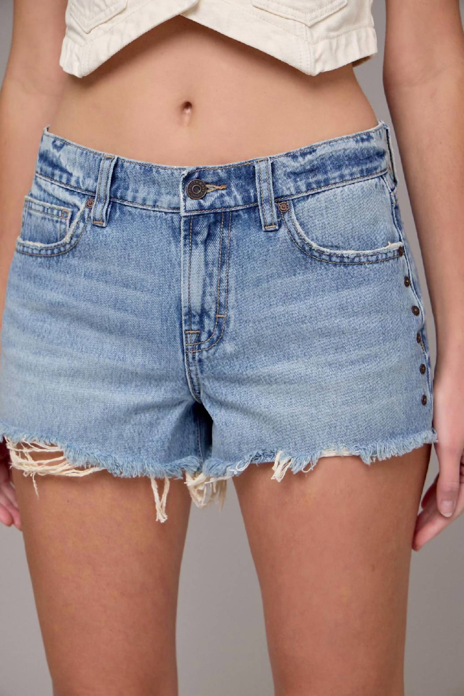 Hidden - Kayla Relaxed Rivet Jean Shorts