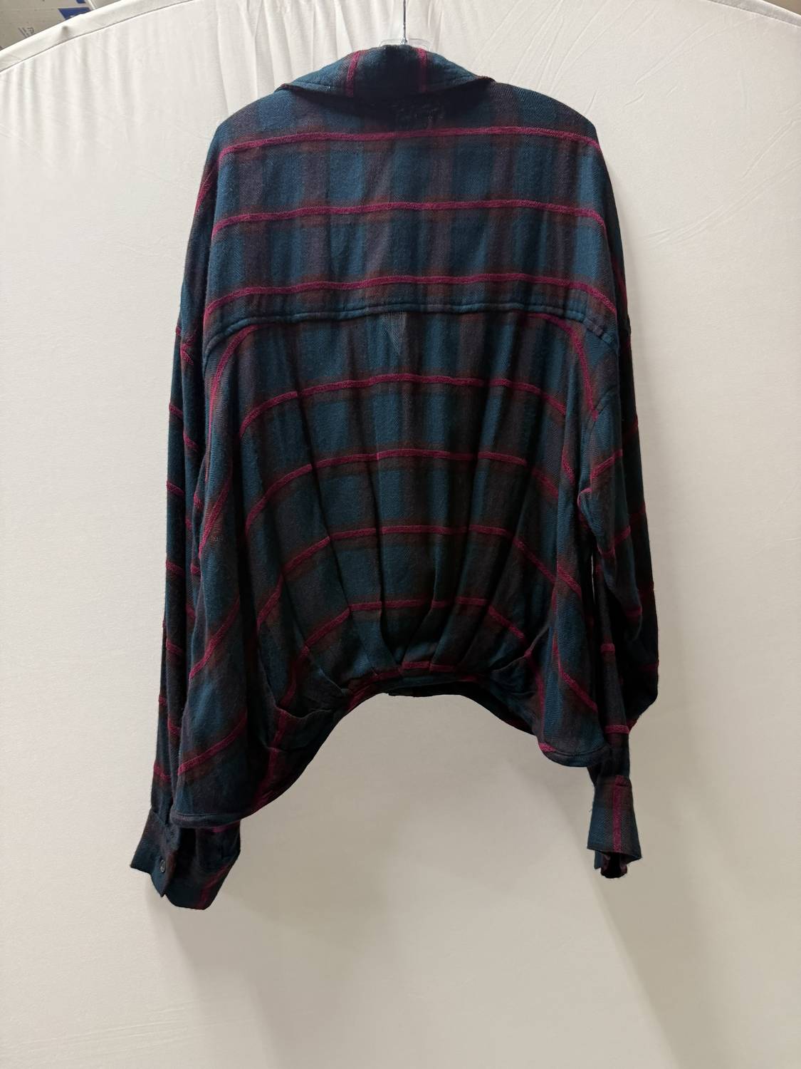 Kut From The Kloth - Tessa Crop Long Sleeve Button Down Top