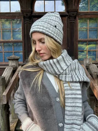 Jocelyn - Women's Stripe Scarf