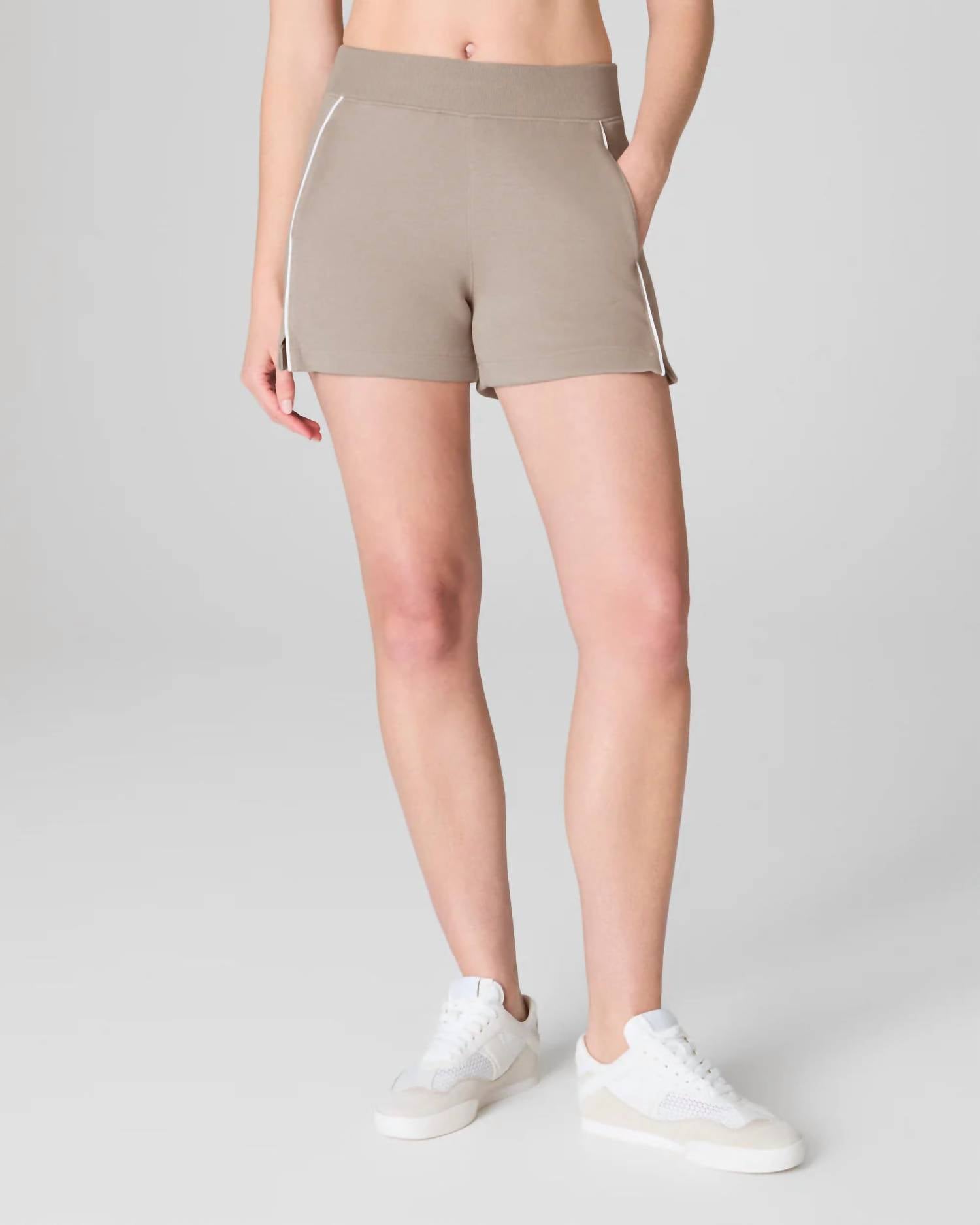 Spanx - Airessentials Pique Short
