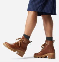 Sorel - Women's Joan Now Lace Boots