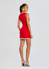 Retrofete - Bexley Flattering Square Neck Dress