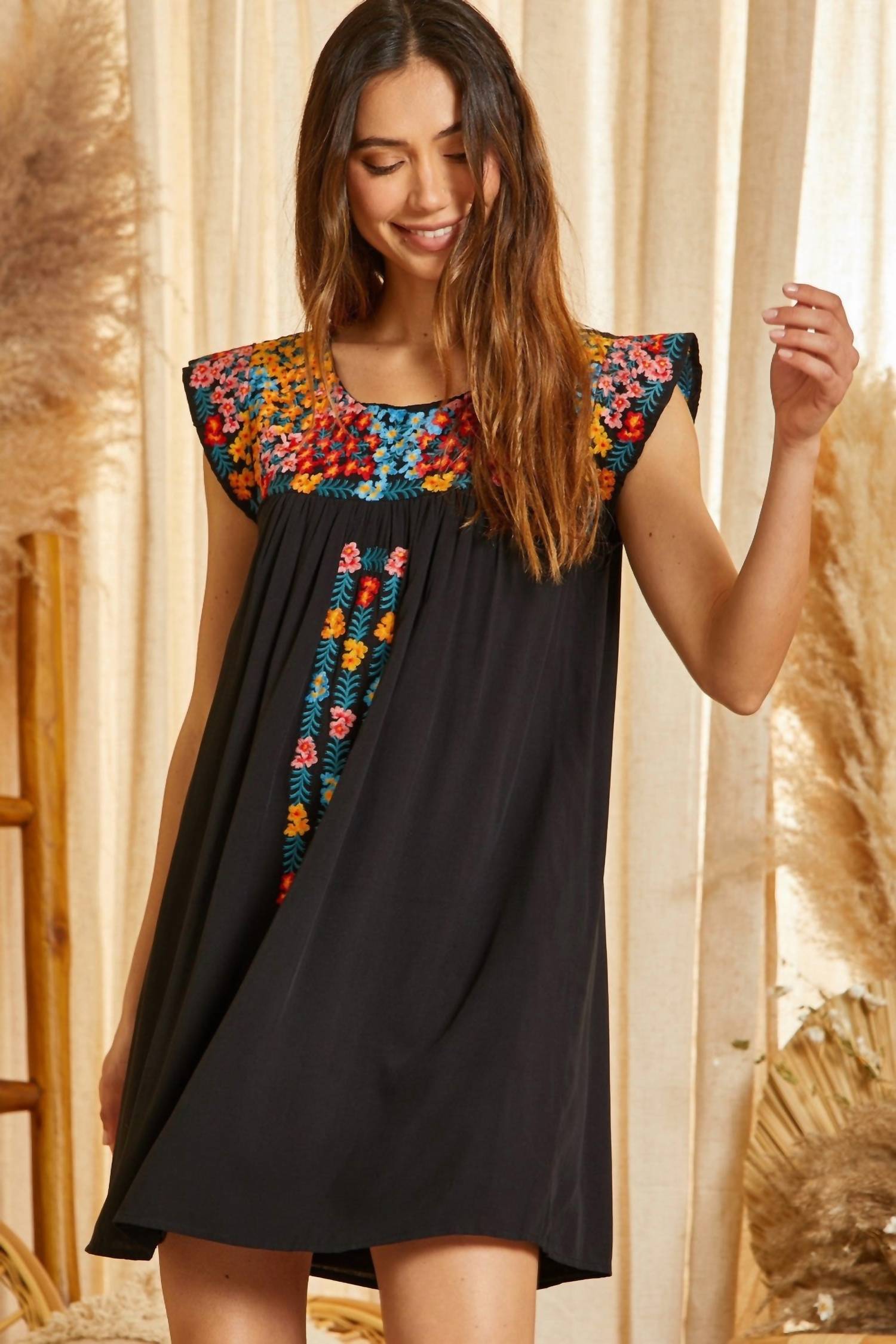 Andree By Unit - Floral Embroidered Cap Sleeve Dress