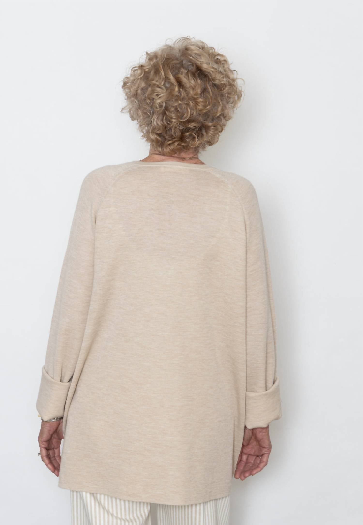 6397 - Slinky V Neck Sweater