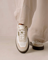 Alohas - Vintage Leather Sneakers