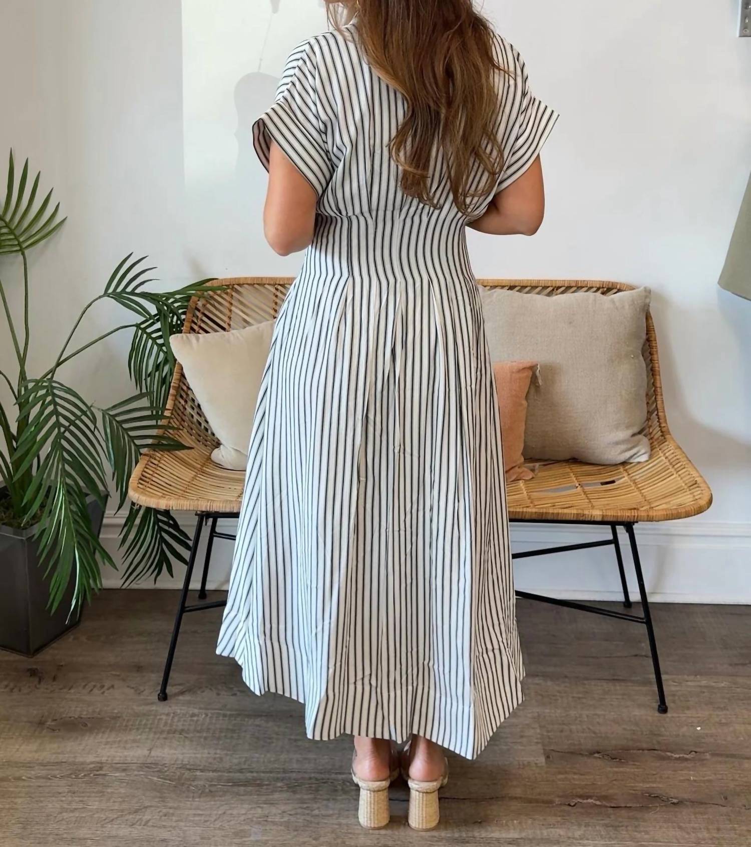 Entro - Shirley Striped Midi Dress