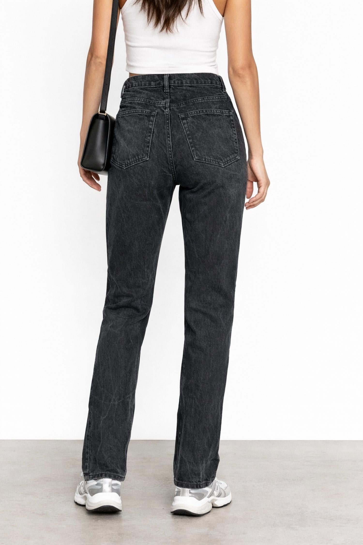 Reformation - 90s Straight Leg Jeans