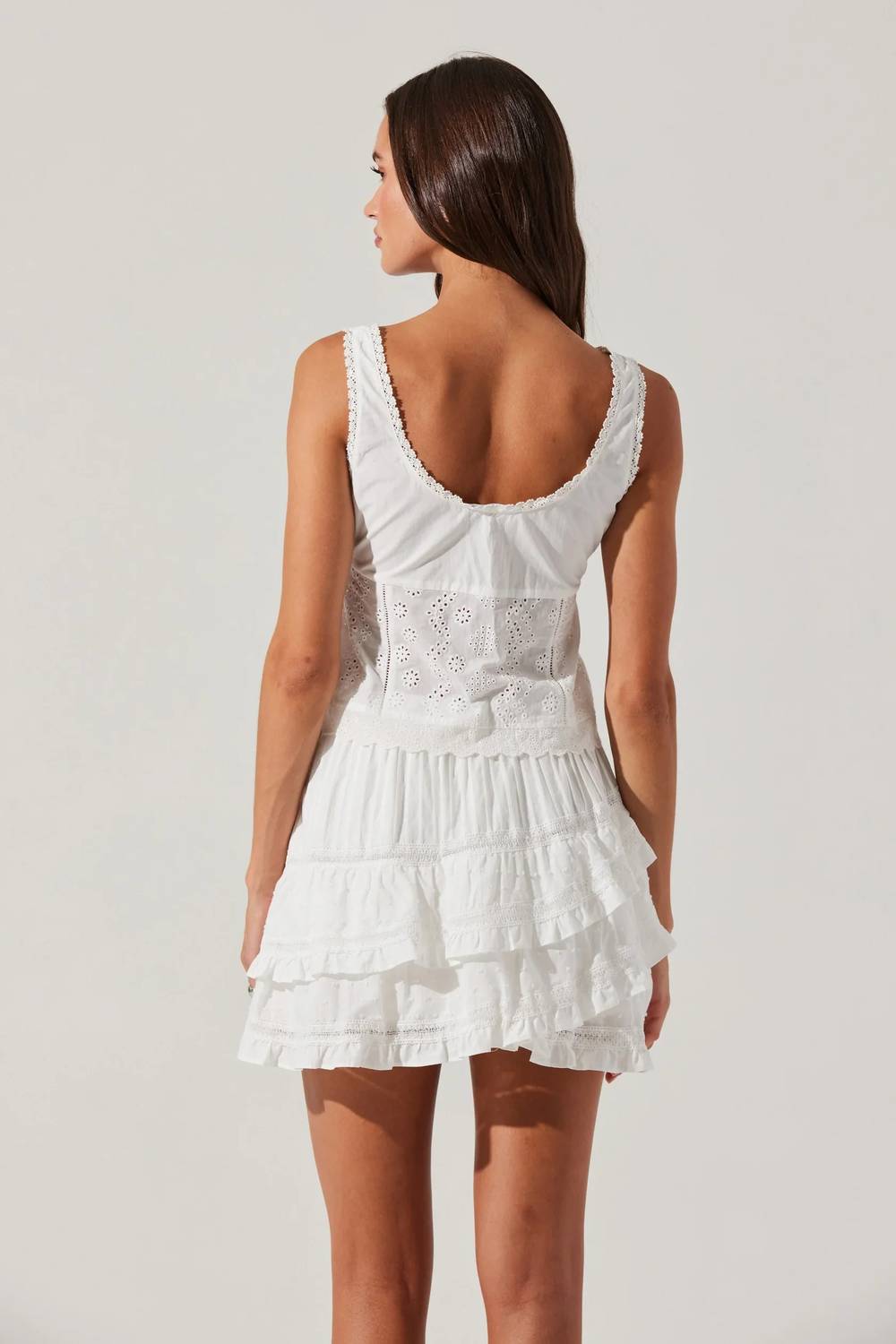 Astr - Kensley Eyelet Tiered Mini Skirt