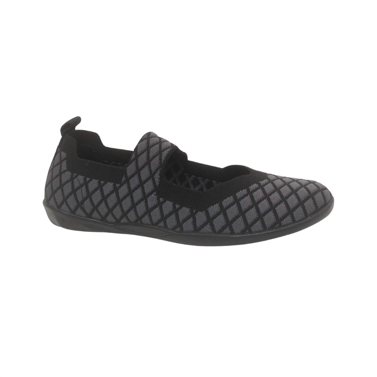 Bernie Mev - Women's Cuddly Flat Shoes