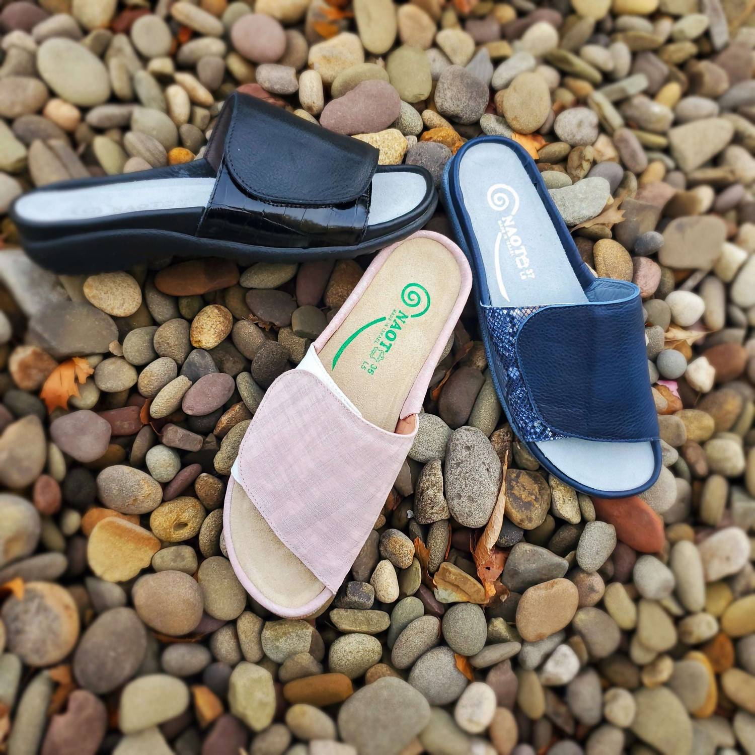 WOMEN'S IPO SLIP ON SANDAL