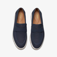 Clarks Women's Loriini Edge Shoe in navy nubuck - women's sneaker - detail view
