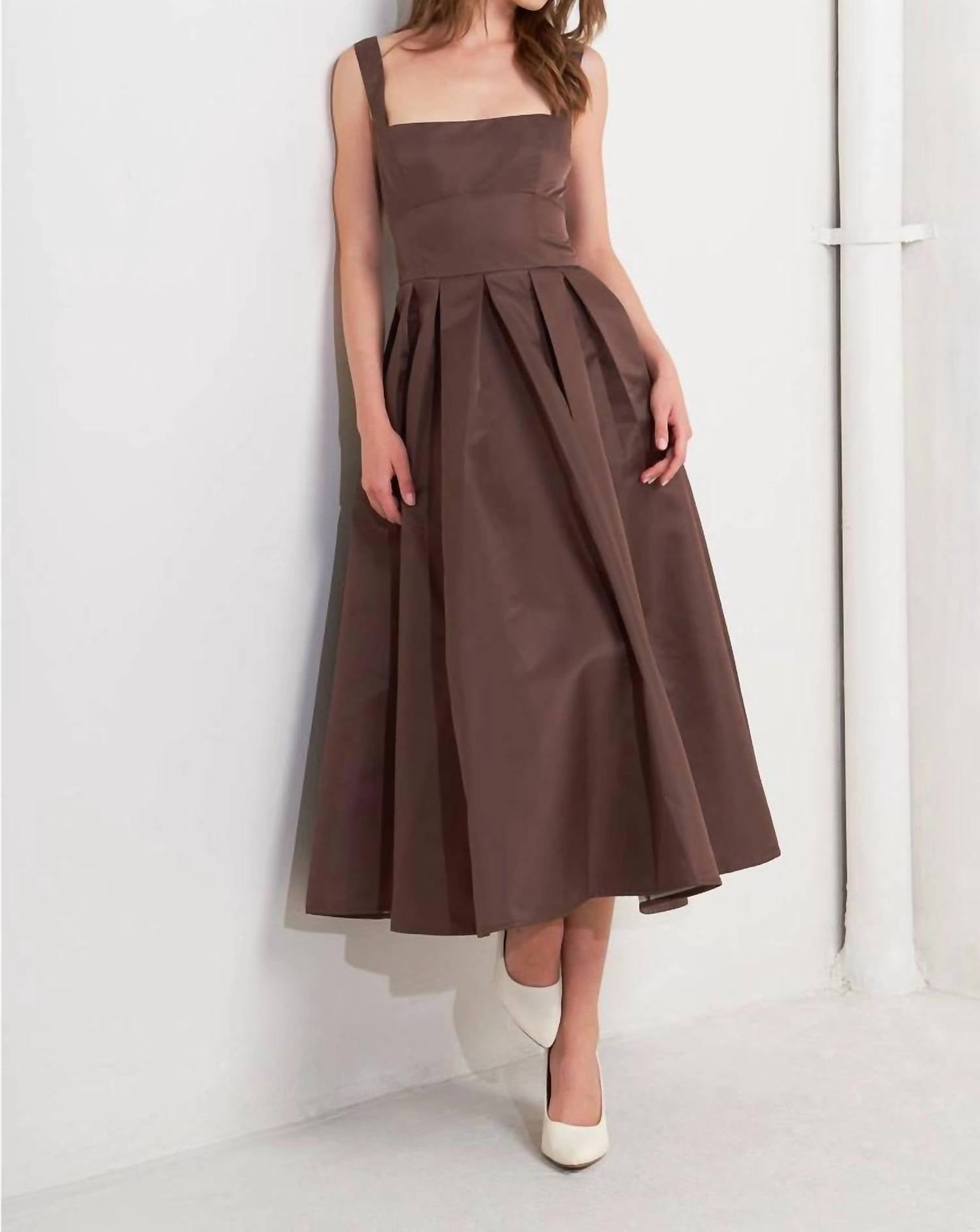 Flying Tomato - Sleeveless Midi Dress
