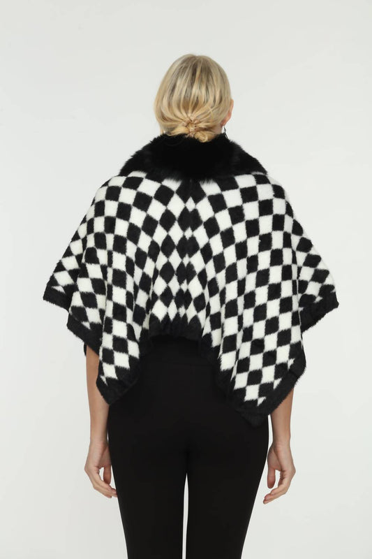 Oolala - Boho Chic Check Fur Collar Cape