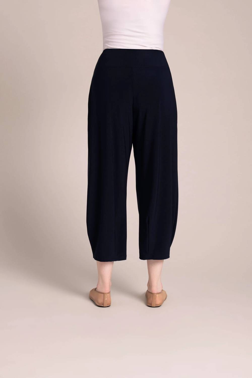 Sympli - Narrow Lantern Pant