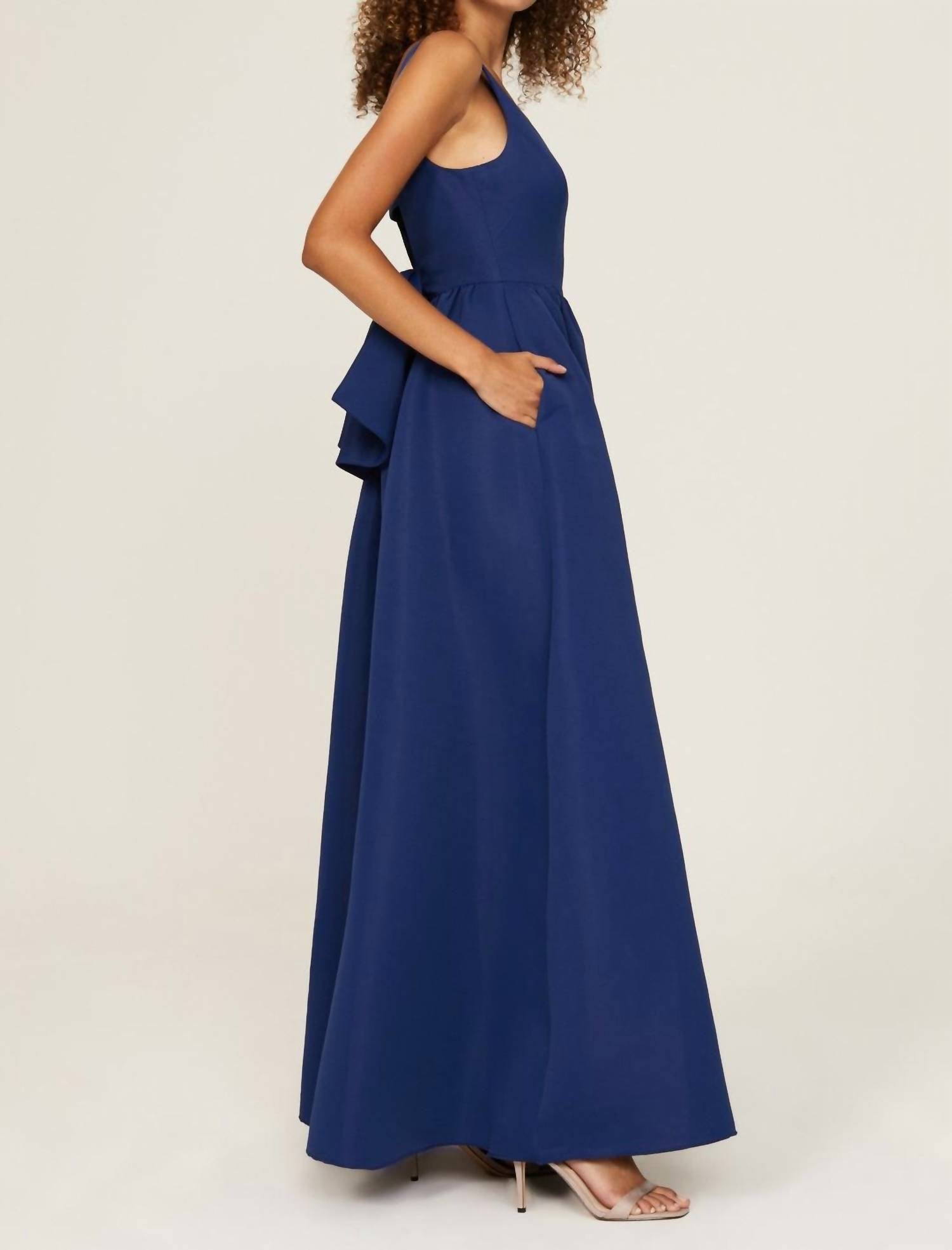 Sachin & Babi - Katrina V Neck Gown