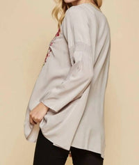 Andree By Unit - Ocho Rios Embroidered Top - Plus