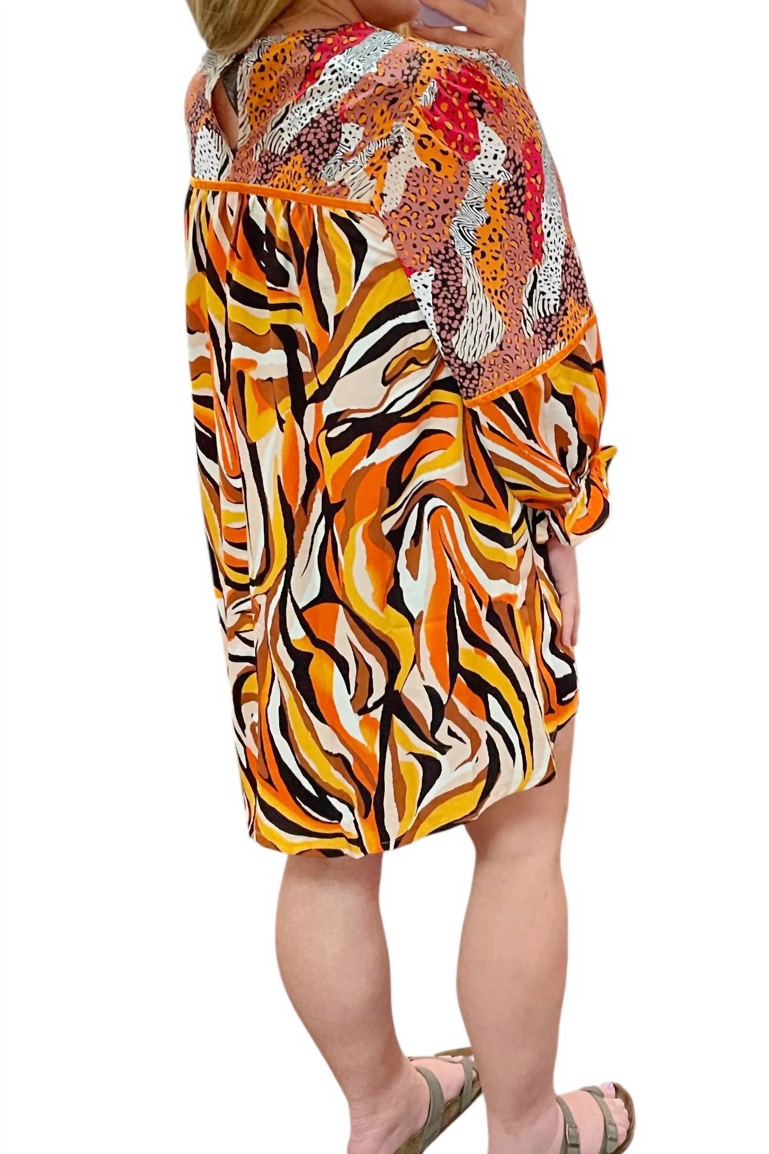 Umgee - Speechless Raglan Sleeve Mini Dress - Plus