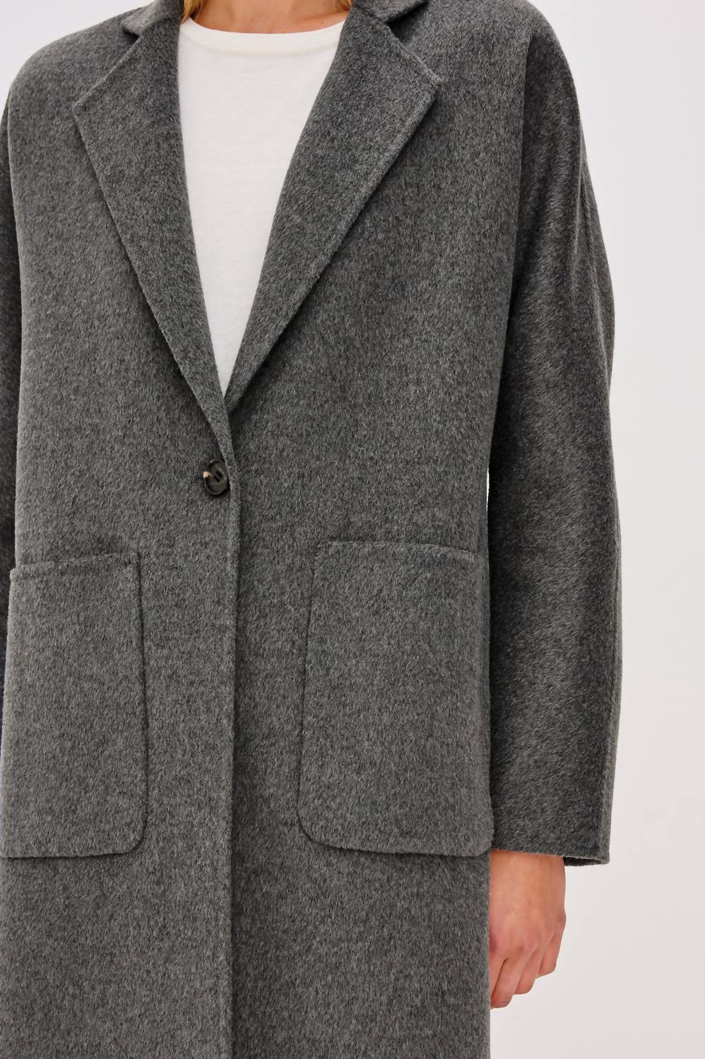 Rails - Everest Coat
