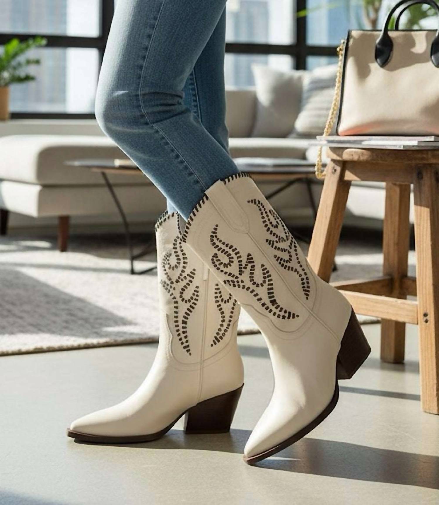 Billini - Women's Avalee Western Ankle Boots