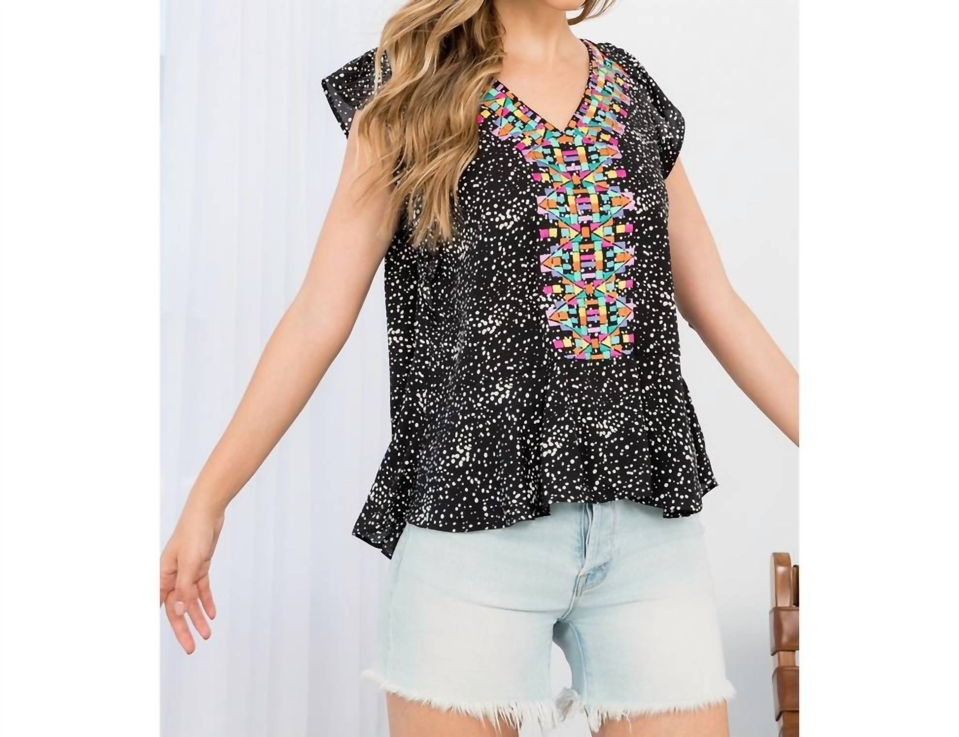 Thml - Embroidered Flutter Sleeve Blouse