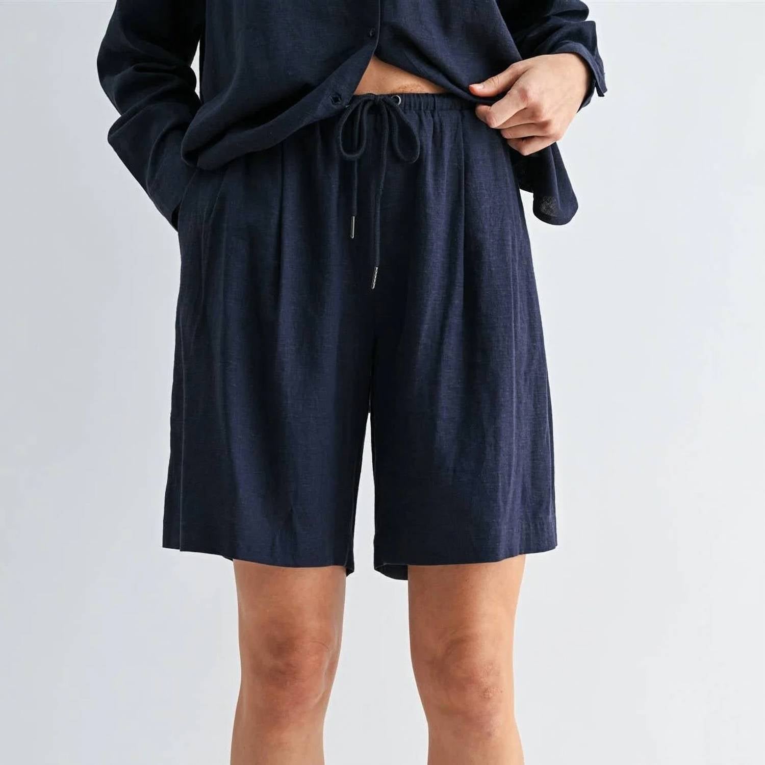 Fun 2 Fun - High-waist Linen Shorts