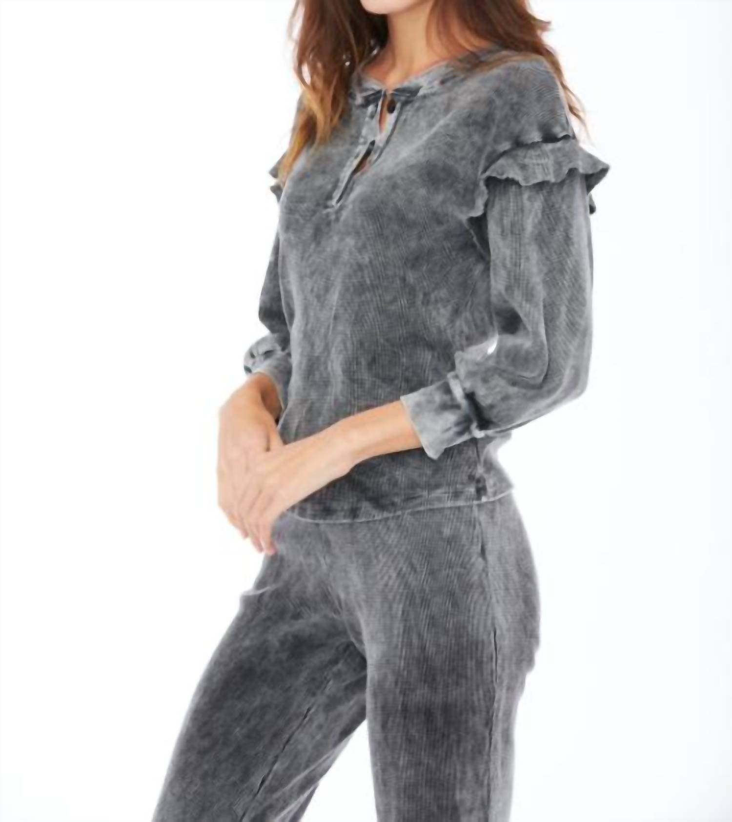 Wren Pullover