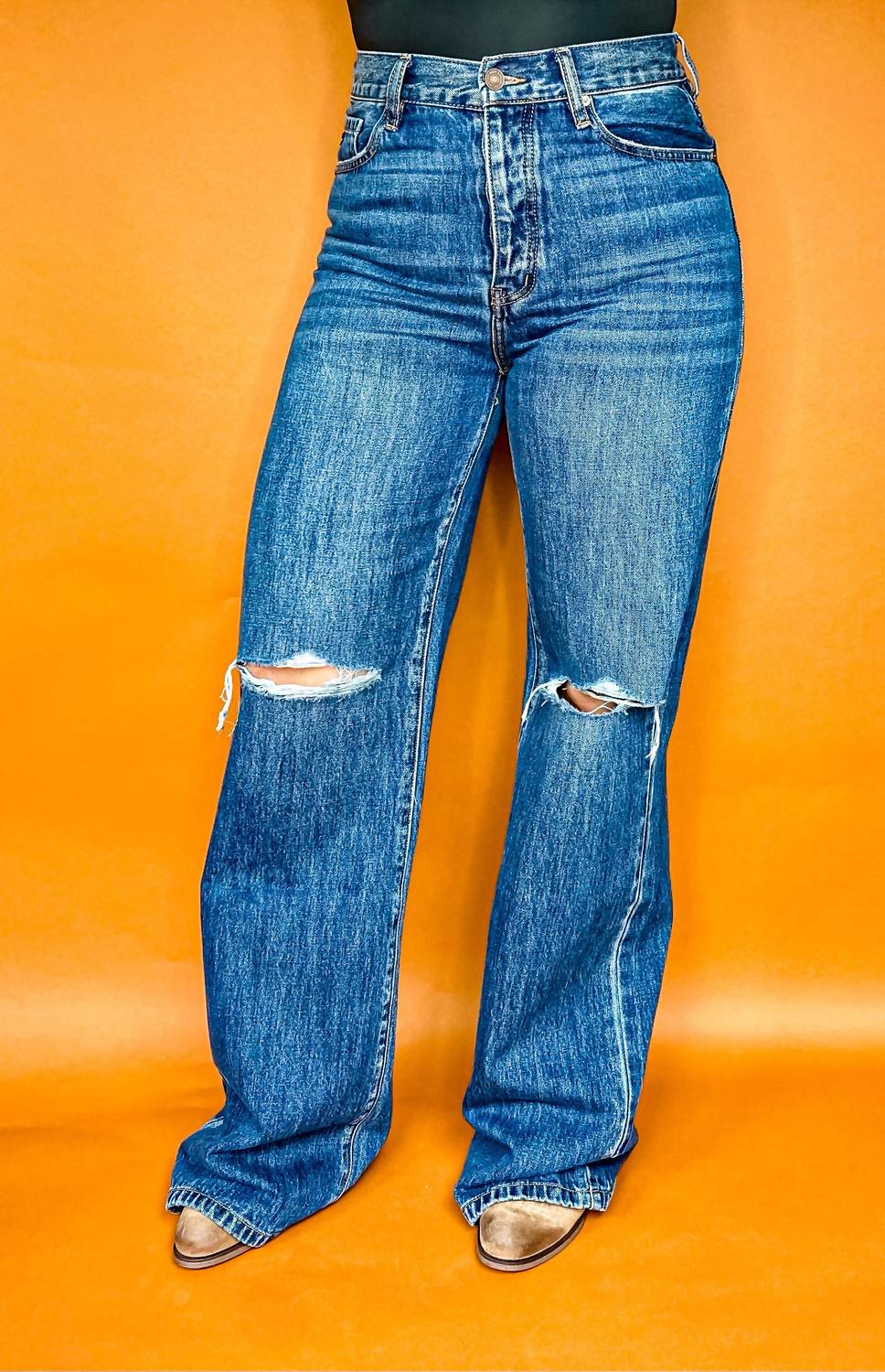 KanCan 90’s Wide Leg Flare Denim Jeans in mid wash - women's jeans - detail view