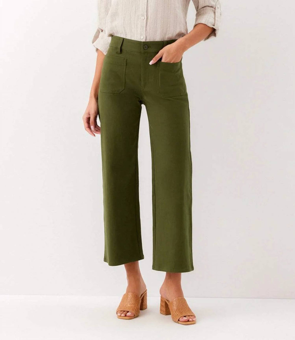 Karen Kane - Lauren Patch Pocket Cropped Pants